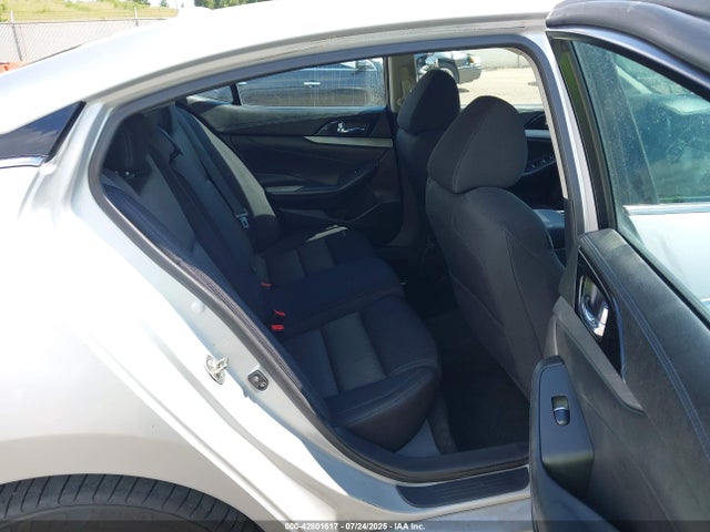 Nissan 2016 2016 1N4AA6AP9GC420869 Image 8