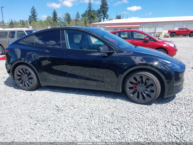 7SAYGDEF9PF905791 Tesla Model Y