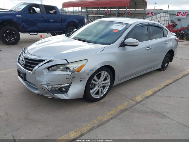 Nissan Altima 2014 1N4BL3AP7EN226632 Image 2