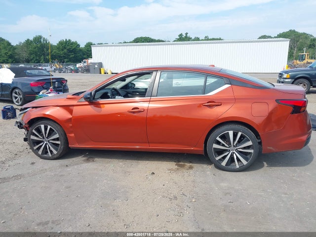 Nissan 2019 2019 1N4BL4CW1KC178028 Image 15