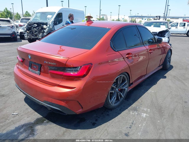 BMW 2021 2021 3MW5U7J04M8C19568 Image 4