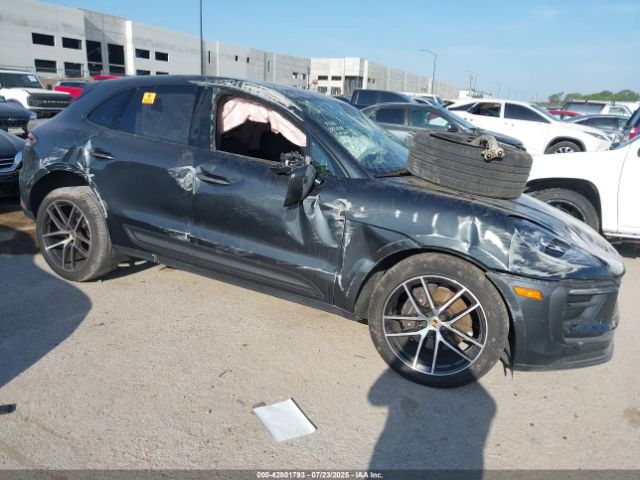 2024 PORSCHE MACAN WP1AA2A54RLB11247