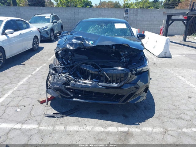 WBA43FJ00RCS28017 BMW 530I