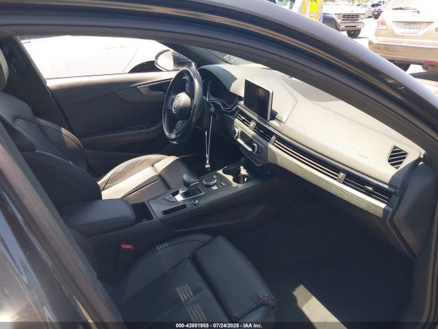 2018 AUDI A4 WAULMAF49JA066413 Photo 4