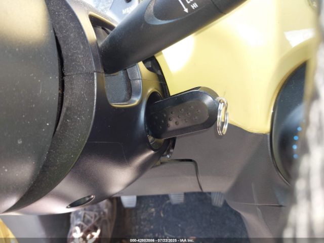 2012 FIAT 500 3C3CFFBR8CT115256 Photo 10