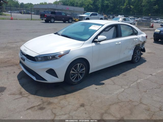 2023 KIA FORTE 3KPF24AD6PE645816 Photo 1