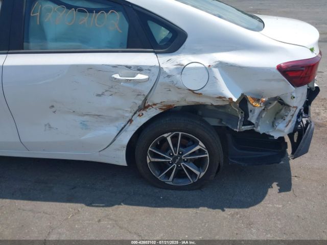2023 KIA FORTE 3KPF24AD6PE645816 Photo 5