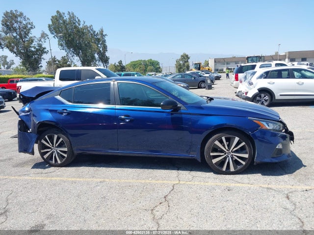 Nissan 2019 2019 1N4BL4CV8KC184478 Image 13
