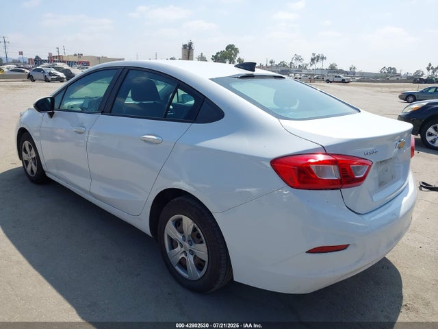 1G1BC5SM8H7162726 Chevrolet le2 -di: direct injection, vvt: variable valve timing, gen, alum