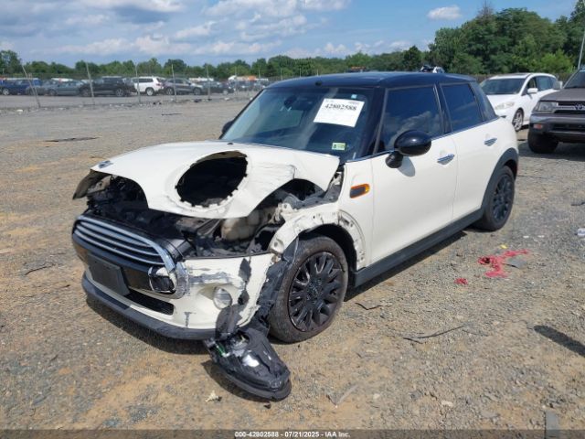 2018 MINI HARDTOP WMWXU1C57J2F93040 Photo 1