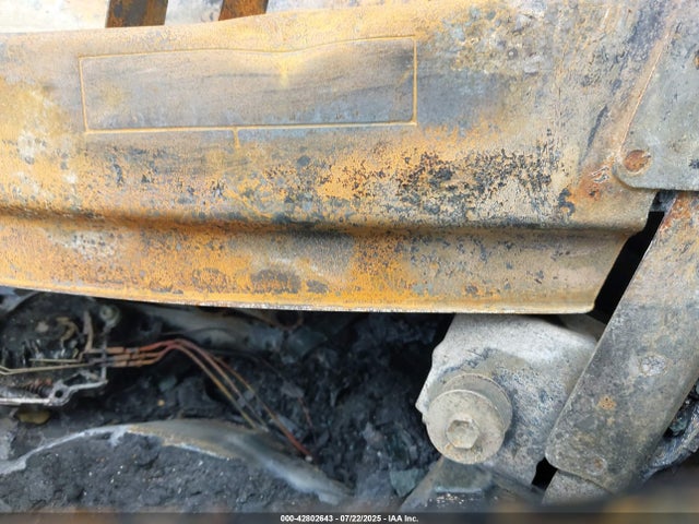 1GNERGKW5MJ235572 Chevrolet lfy