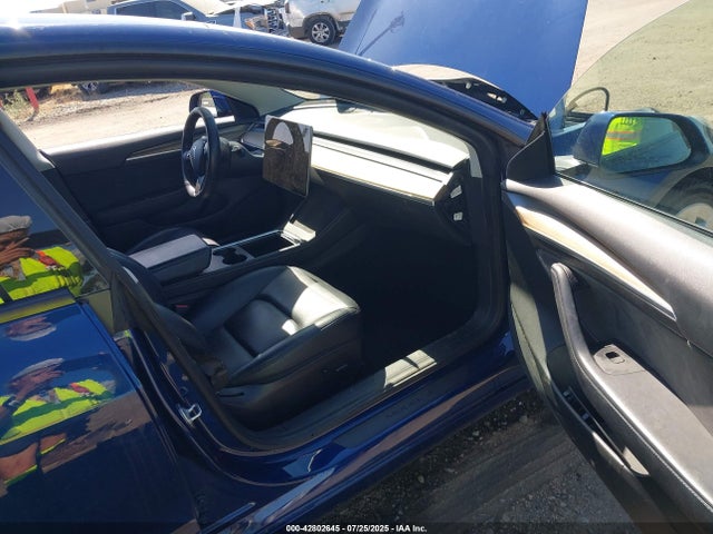 2022 TESLA MODEL 3 5YJ3E1EBXNF187545 Photo 4