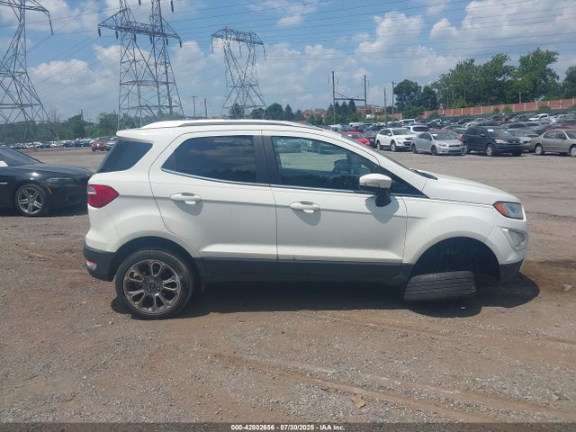 MAJ6P1WL9JC245530 Ford 2018