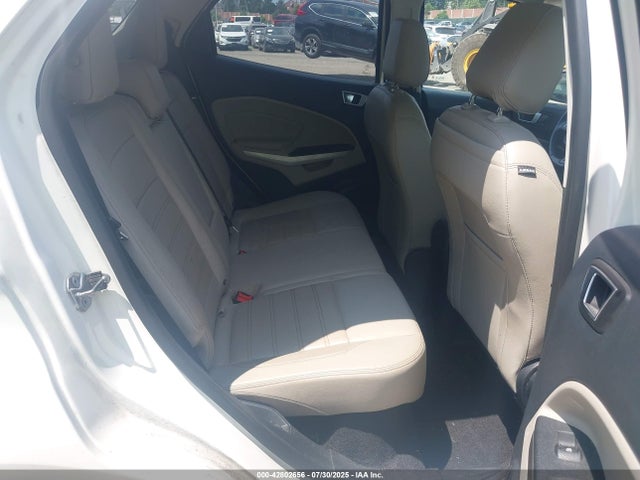 MAJ6P1WL9JC245530 Ford 2018