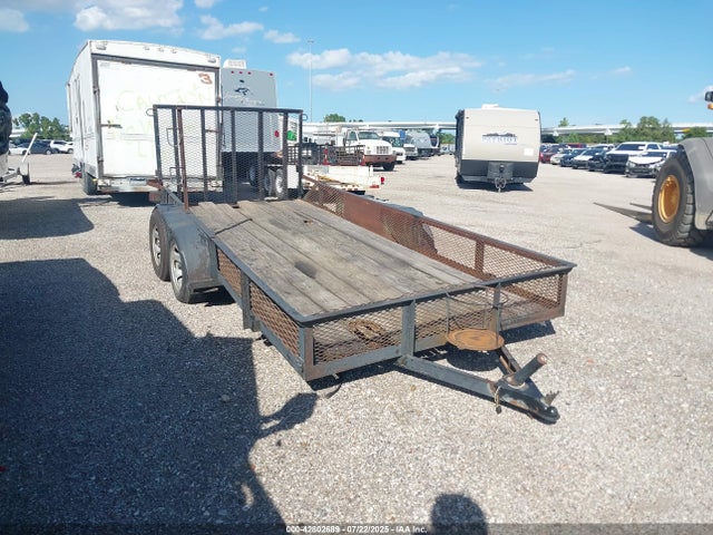 42802689 :رقم المزاد ، BILLOFSALE vin ، 2001 Custom 16' Utility Trailer مزاد بيع