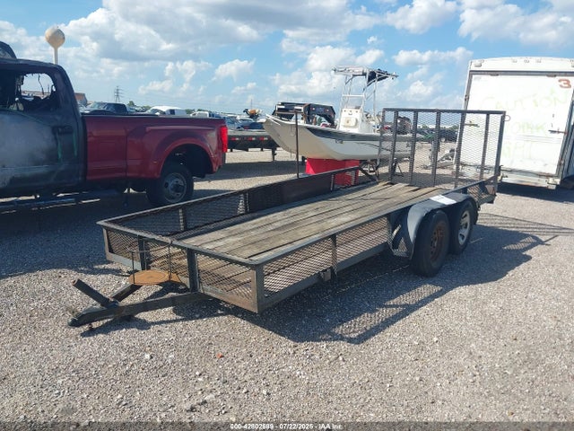 42802689 :رقم المزاد ، BILLOFSALE vin ، 2001 Custom 16' Utility Trailer مزاد بيع