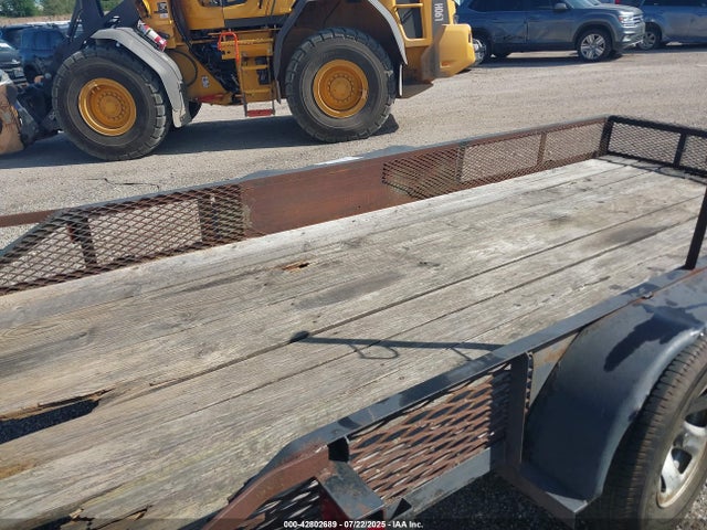 42802689 :رقم المزاد ، BILLOFSALE vin ، 2001 Custom 16' Utility Trailer مزاد بيع