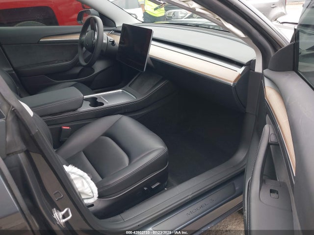 2023 TESLA MODEL 3 5YJ3E1EB7PF479981 Photo 4