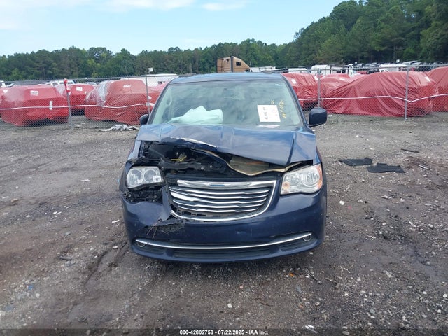Chrysler Town and Country 2015 2C4RC1BG3FR544523 Image 12
