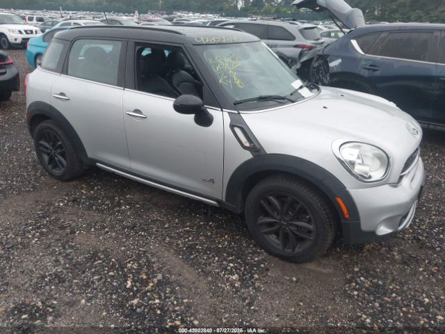 2016 MINI COUNTRYMAN WMWZC5C57GWU03531 Photo 0