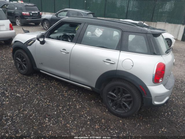 2016 MINI COUNTRYMAN WMWZC5C57GWU03531 Photo 2