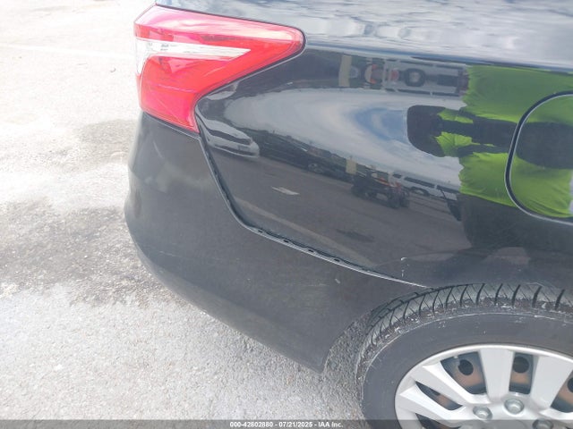 3N1AB7AP0GY217585 Nissan 2016