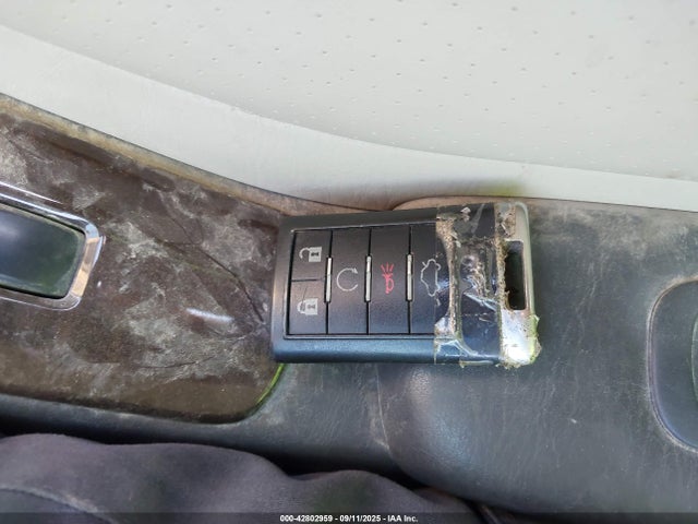 2010 CADILLAC CTS 1G6DS5EV4A0106825 Photo 10