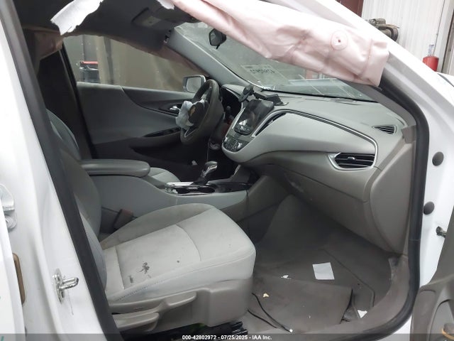 1G1ZD5ST0PF127637 Chevrolet Malibu Fwd 1lt