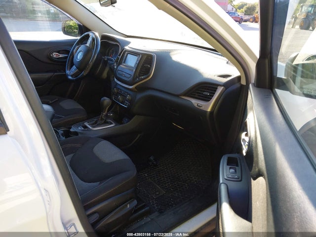 1C4PJMAB9GW143085 Jeep 2016