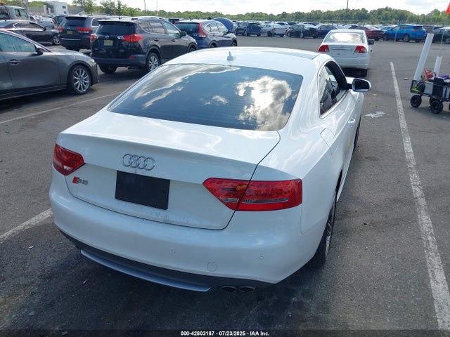 2011 AUDI S5 WAUCVAFR2BA003356 Photo 3