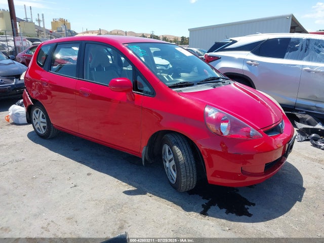 Продажа на аукционе авто 2007 Honda Fit, vin: JHMGD38477S048247, номер лота: 42803211