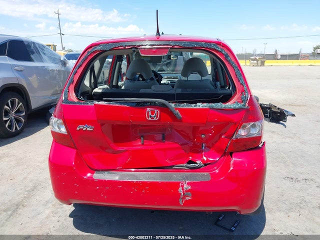 Продажа на аукционе авто 2007 Honda Fit, vin: JHMGD38477S048247, номер лота: 42803211