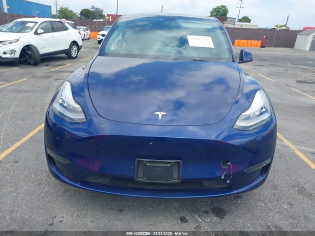 7SAYGDEE4PA146570 Tesla Model Y
