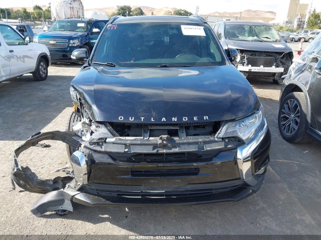 Mitsubishi mivec 2018 JA4AD3A34JZ021640 Image 13