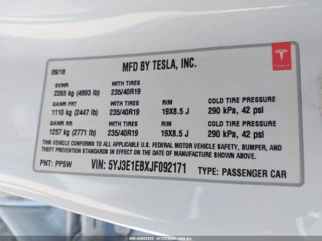 2018 TESLA MODEL 3 5YJ3E1EBXJF092171 Photo 8