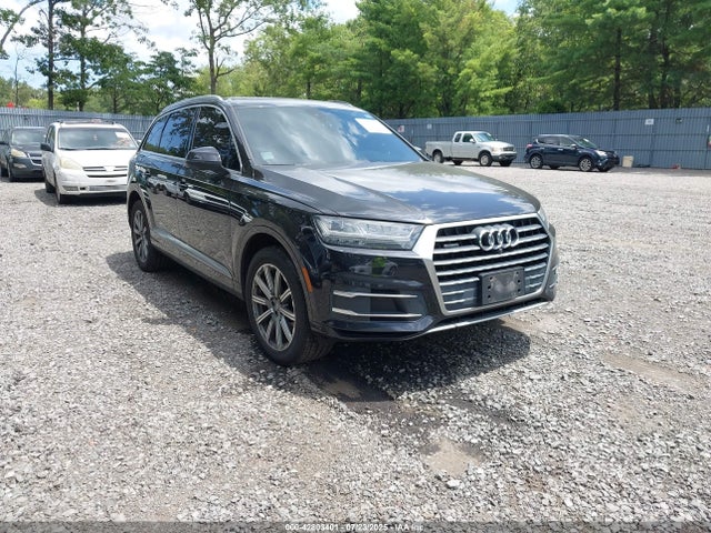 2019 AUDI Q7 WA1LHAF75KD037504 Photo 0