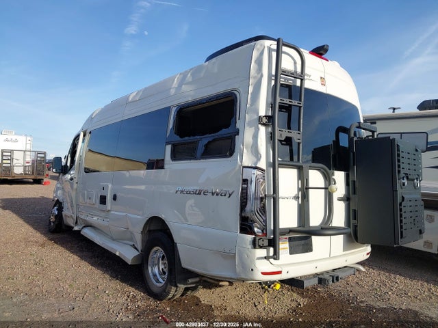 W1X8NC3Y8RT178483 Mercedes-Benz Sprinter 3500xd High Roof 4-cyl Diesel Ho