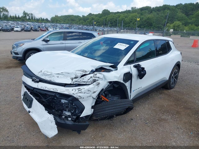 Chevrolet x0b+ec3 2025 3GN7DLRP2SS142843 Image 2