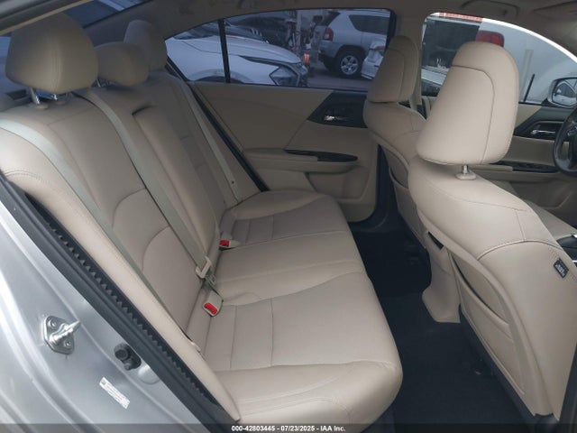 Honda lfa1 2014 1HGCR6F57EA005014 Image 8