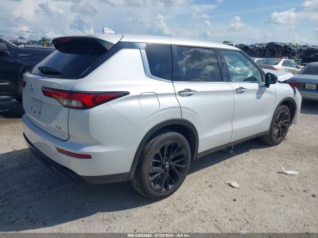2024 MITSUBISHI OUTLANDER JA4J3VA8XRZ066832 Photo 3