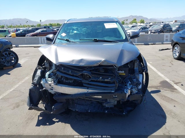 5TDYKRFH0GS137879 Toyota 2gr-fe