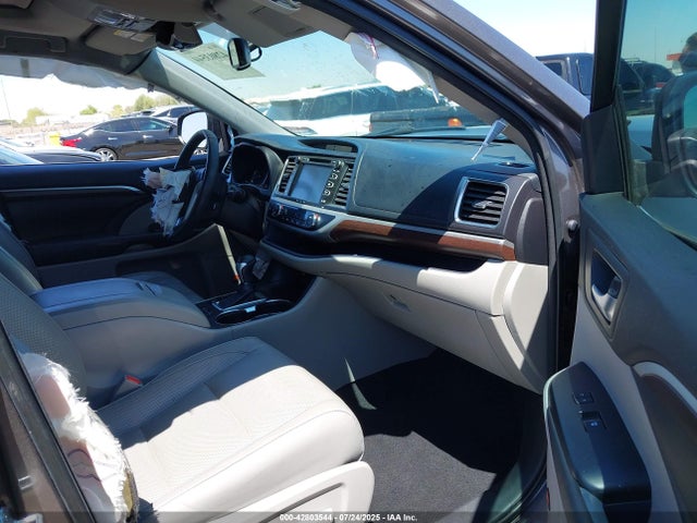 5TDYKRFH0GS137879 Toyota 2gr-fe