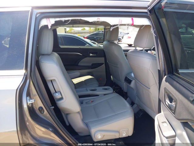5TDYKRFH0GS137879 Toyota 2gr-fe
