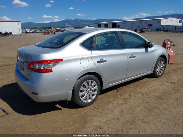 3N1AB7AP6EY221962 Nissan 2014