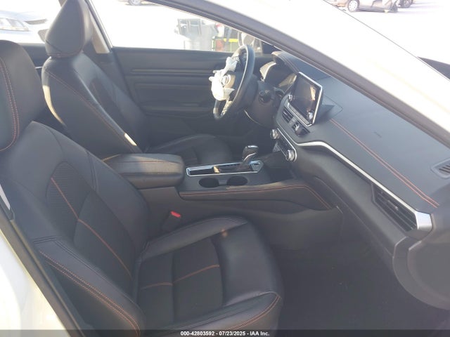 1N4BL4CV3KC124480 Nissan 2019