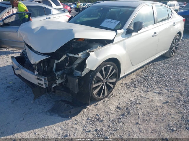 1N4BL4CV3KC124480 Nissan 2019