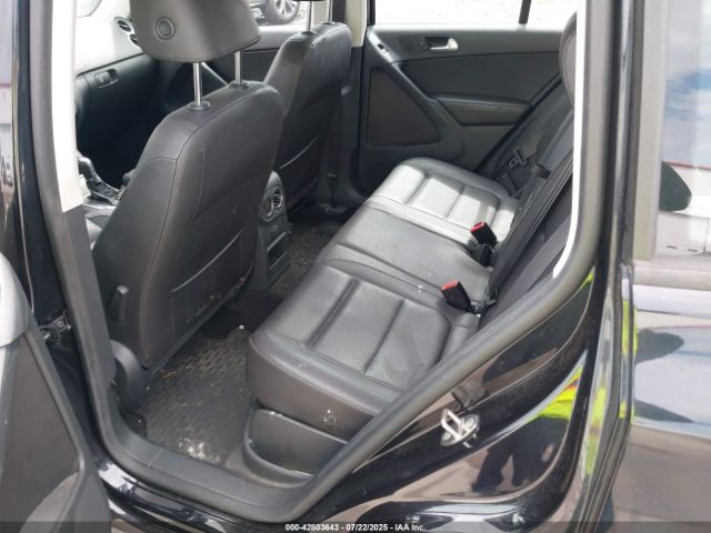 2016 VOLKSWAGEN TIGUAN WVGAV7AX1GW521967 Photo 7