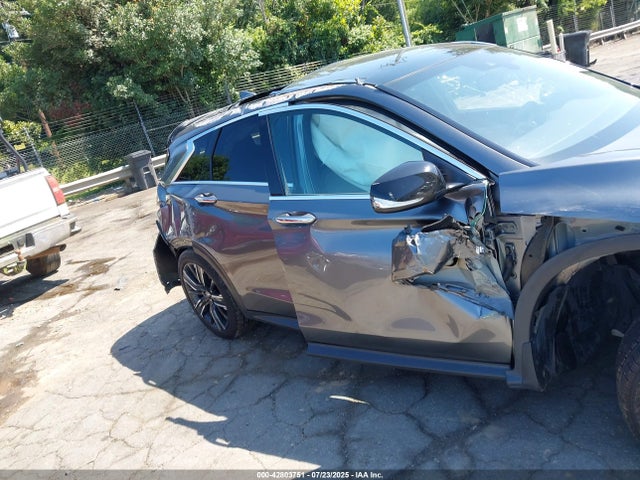 42803751 :رقم المزاد ، 3PCAJ5BB1MF126940 vin ، 2021 Infiniti Qx50 Luxe Awd مزاد بيع