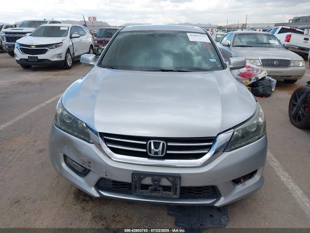 Honda j35y1 2015 1HGCR3F83FA025075 Image 11