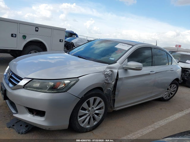 Honda j35y1 2015 1HGCR3F83FA025075 Image 13
